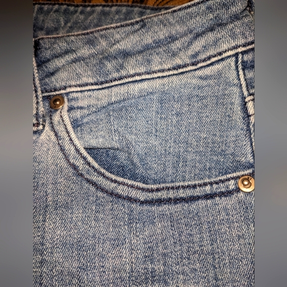 Forever 21 Blue Jeans - Picture 5 of 6